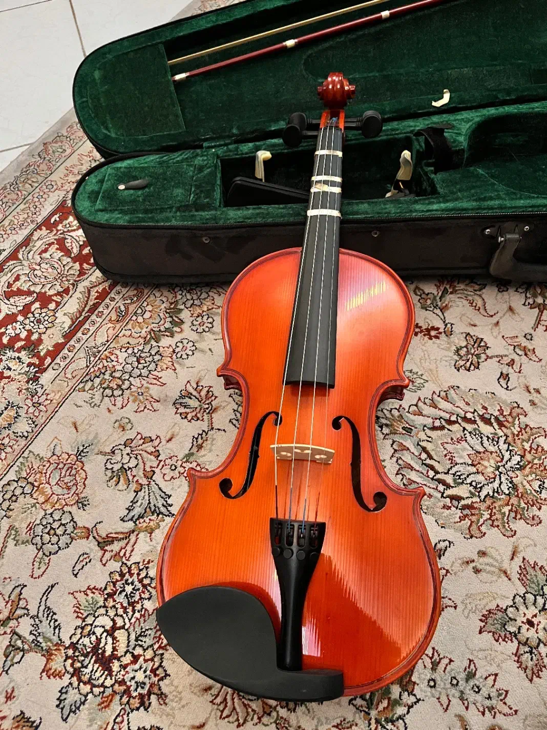 ویولن ۴/۴ هنرجویی سالم|ویولن|تهران, تهرانپارس شرقی|دیوار