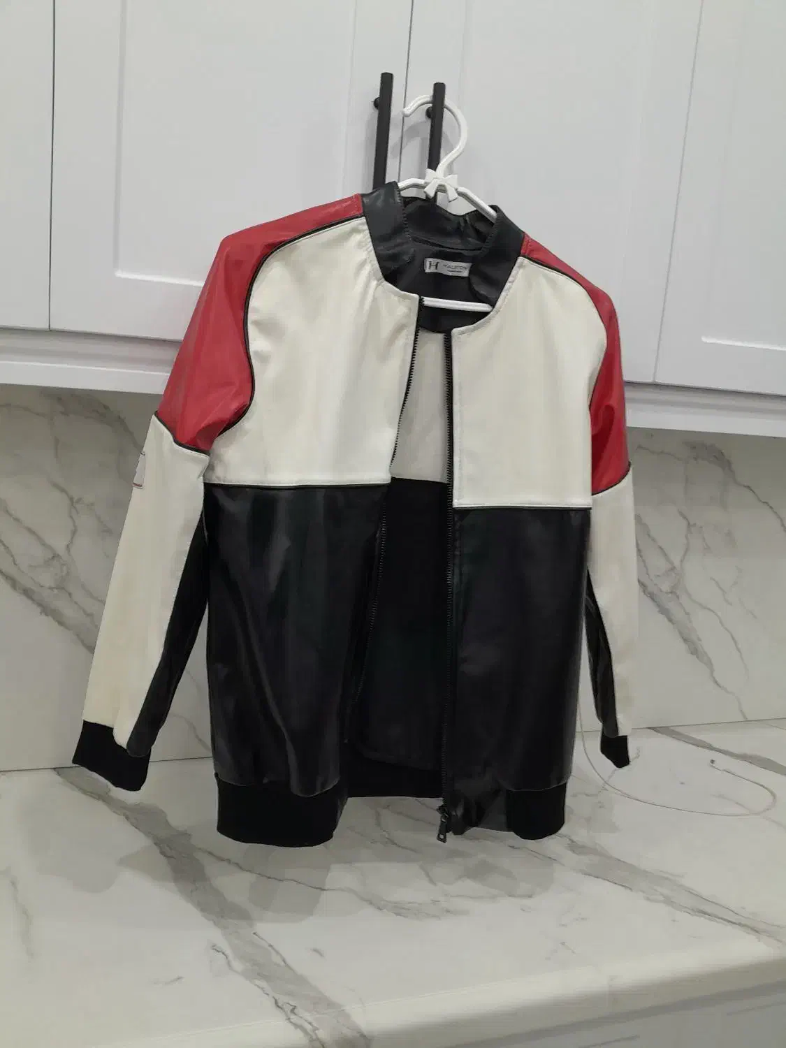 مانتو|لباس|امامزاده عبدالله, |دیوار