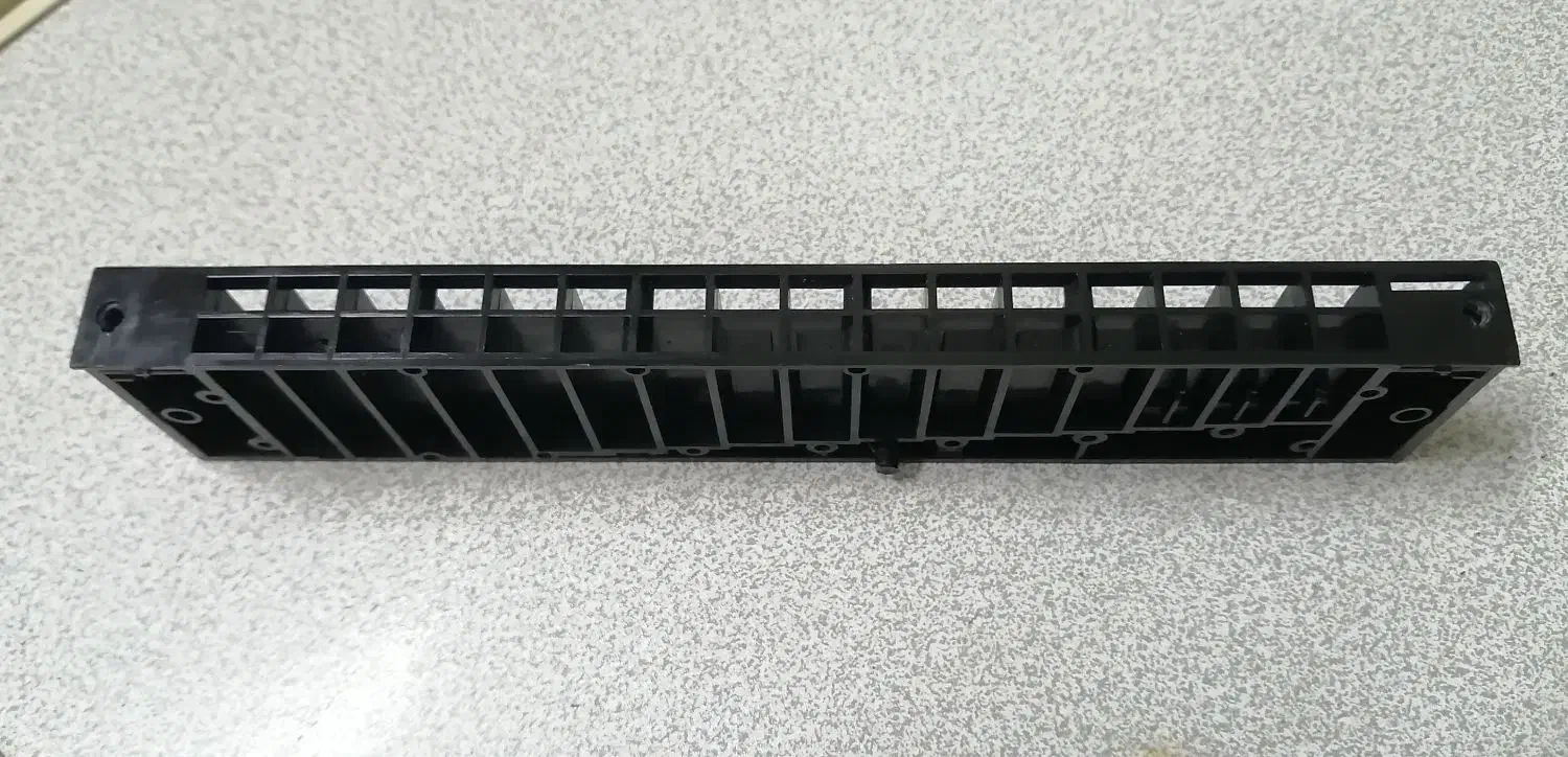 بدنه (کمپ) سازدهنی هوهنر|سازهای بادی|تهران, آرژانتین|دیوار