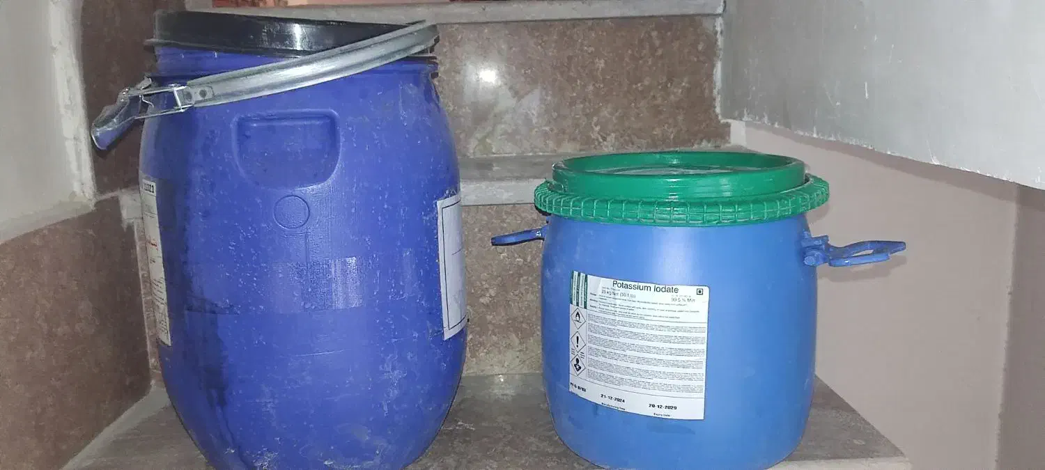 بشکه قفل دار(گالن . دبه )|ظروف نگهدارنده، پلاستیکی، یکبارمصرف|سراب, |دیوار