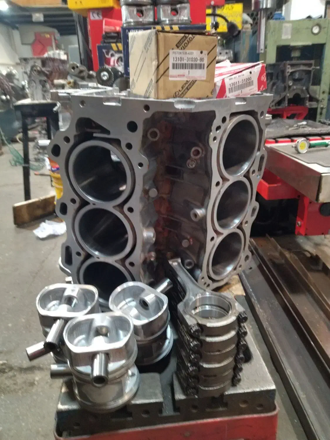 کارگر سیلندر تراش|استخدام صنعتی، فنی، مهندسی|مشهد, کوشش|دیوار