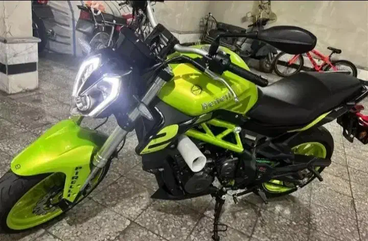 بنلی ۳۰۰ جفت ۱۴۰۳|موتورسیکلت|نیشابور, گنبد سبز|دیوار