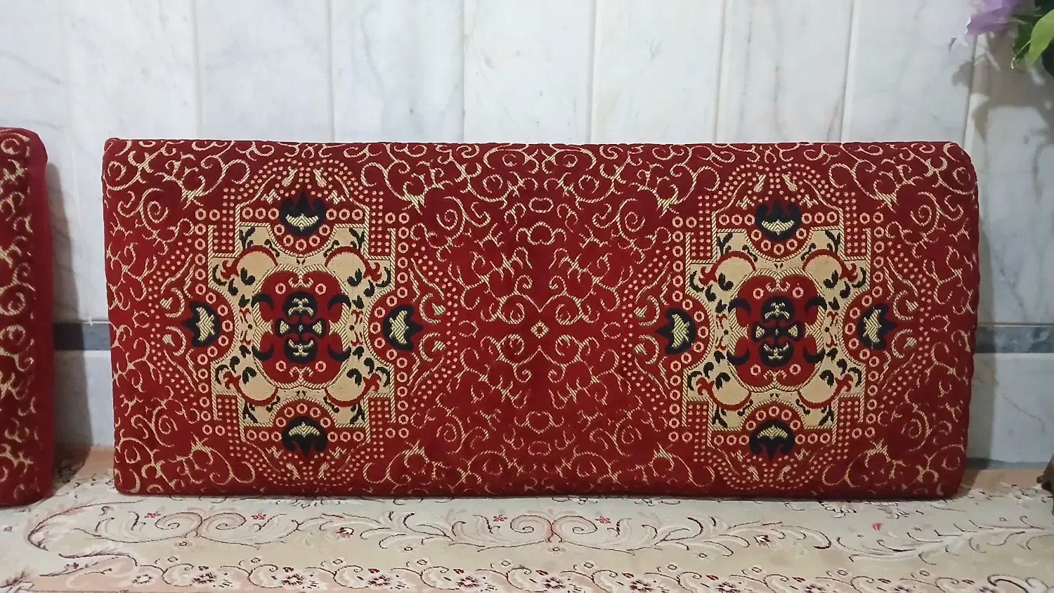 پشتی|پشتی|سربیشه, |دیوار