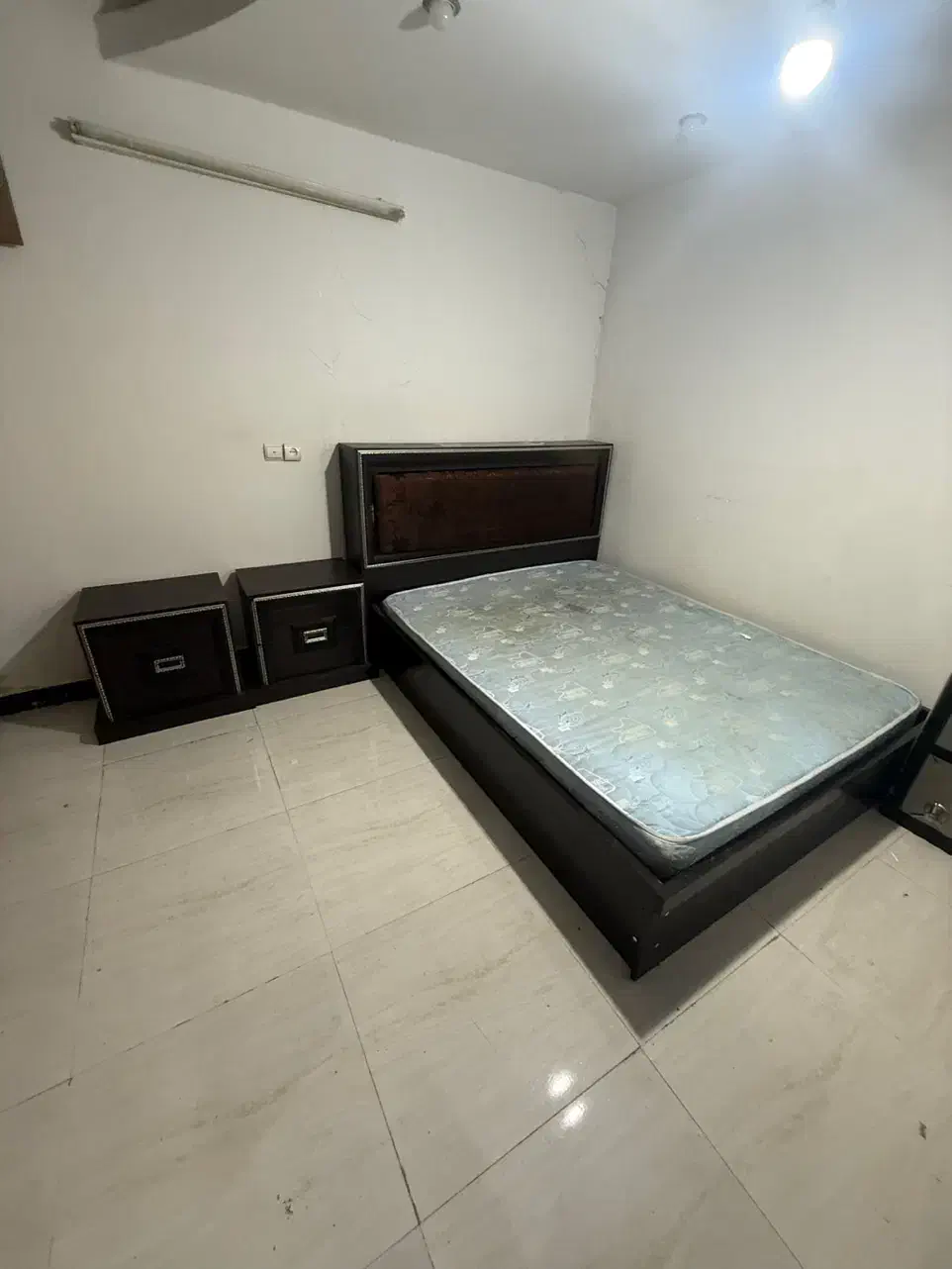 تختخواب با میز ارایش|تخت و سرویس خواب|بندر ماهشهر, |دیوار