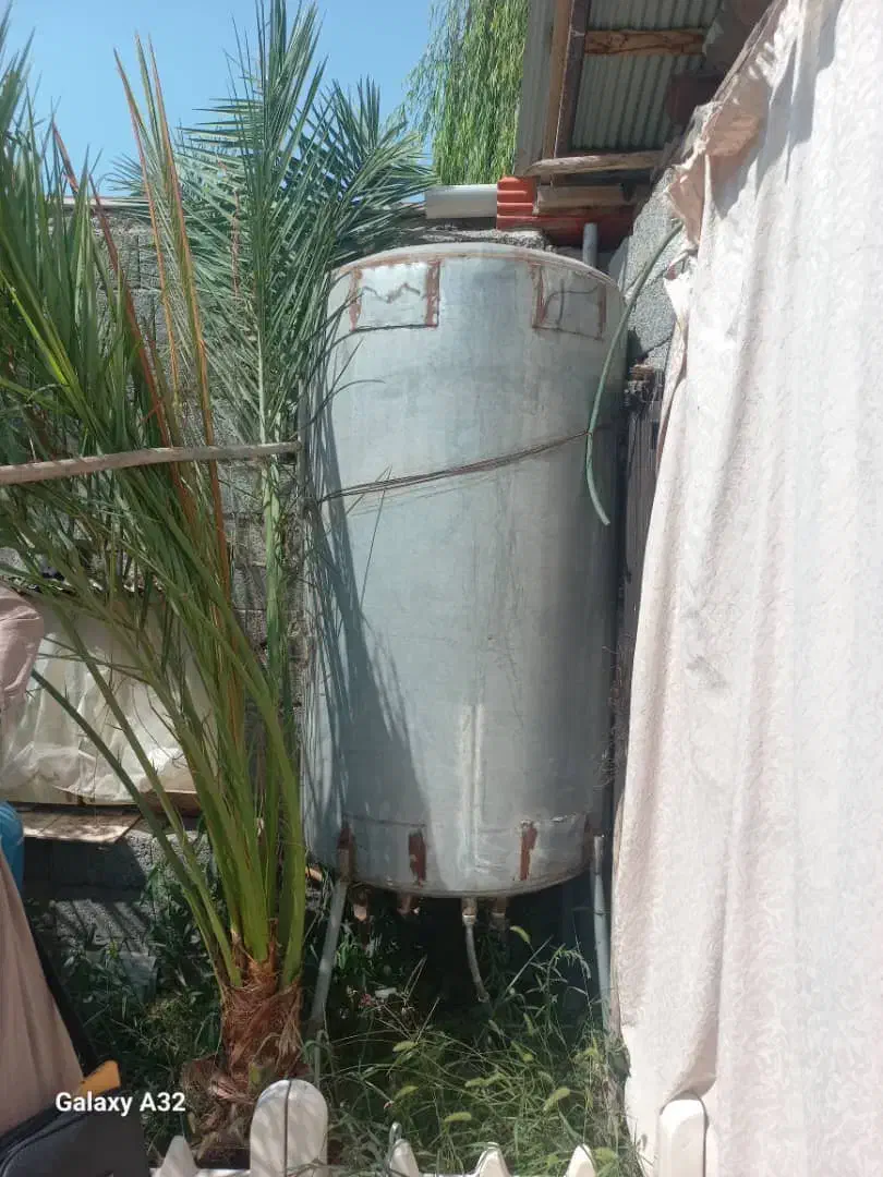 فروش تانکر 2000 لیتری|مصالح و تجهیزات ساختمان|چاف و چمخاله, |دیوار