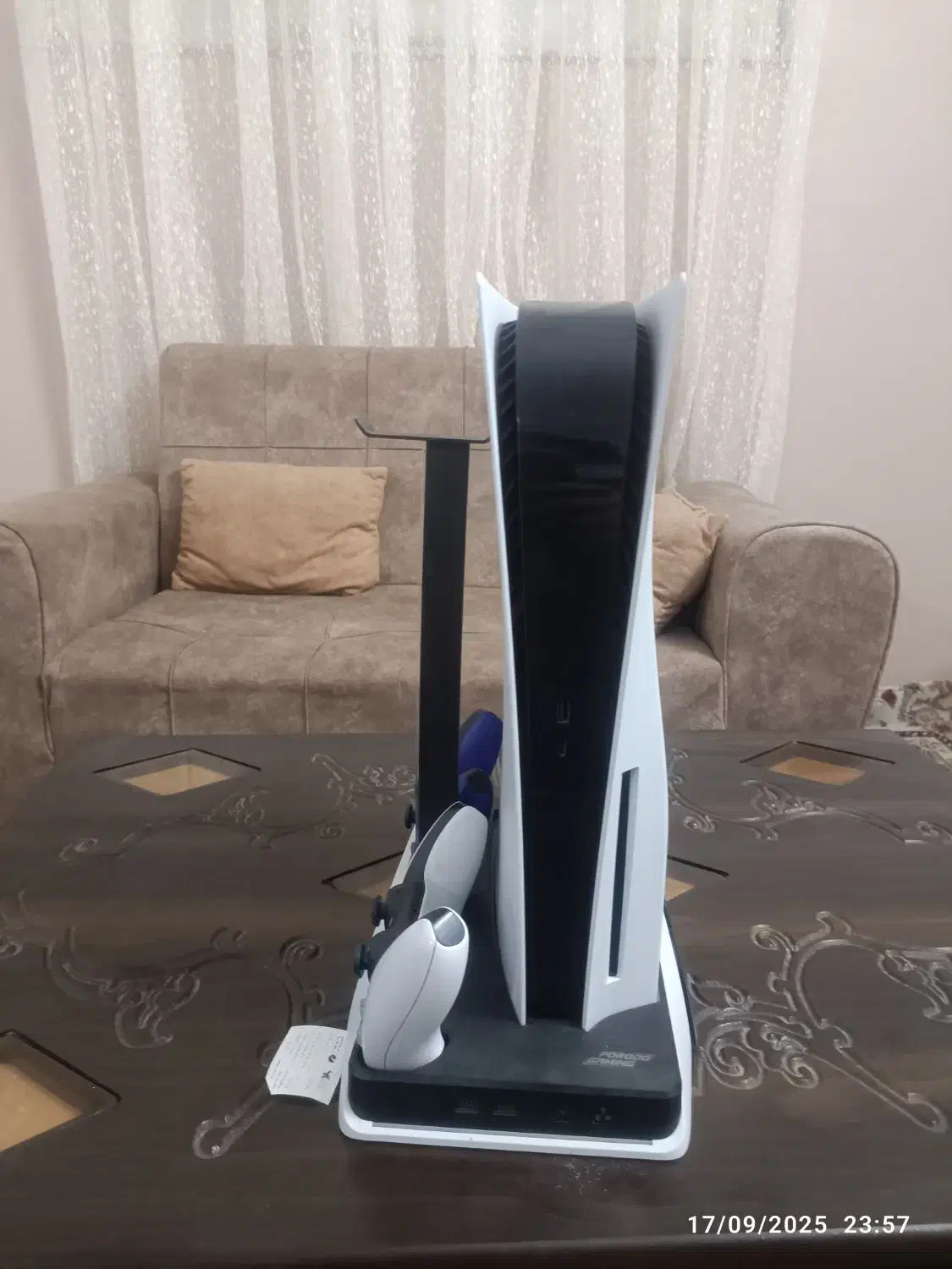 فروشی در حد نو مقطوع|کنسول، بازی ویدئویی و آنلاین|اسفراین, |دیوار