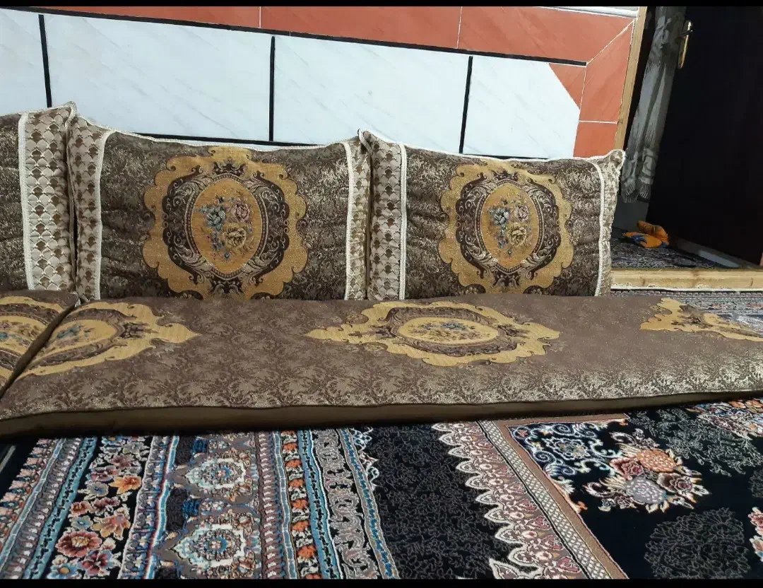 پشتی سنتی|رختخواب، بالش، پتو|آق قلا, |دیوار