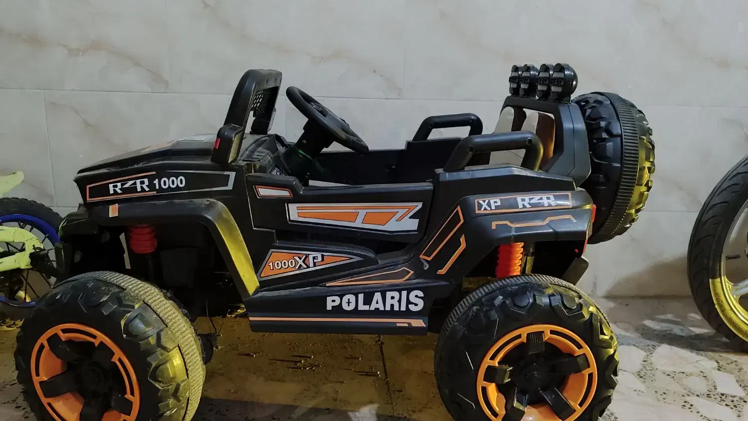 چهارچرخ شارژی|اسباب‌بازی بچه|لنگرود, |دیوار