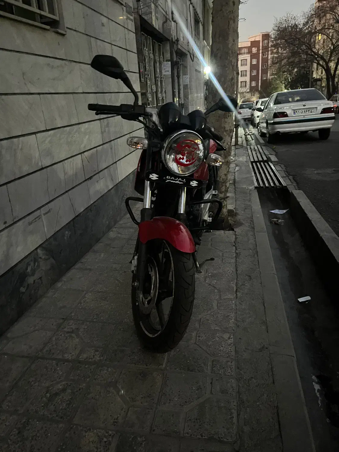 پالس 180|موتورسیکلت|تهران, استقلال|دیوار