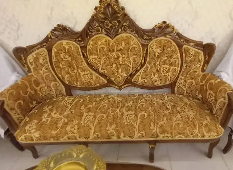 مبلمان نه نفره همراه با میز پذیرایی ومیز عسلی|مبلمان خانگی و میز عسلی|قزوین, |دیوار