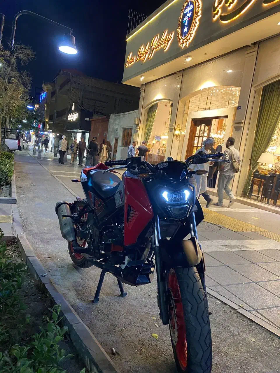 گلکس na180|موتورسیکلت|مشهد, هفت تیر (آب و برق)|دیوار