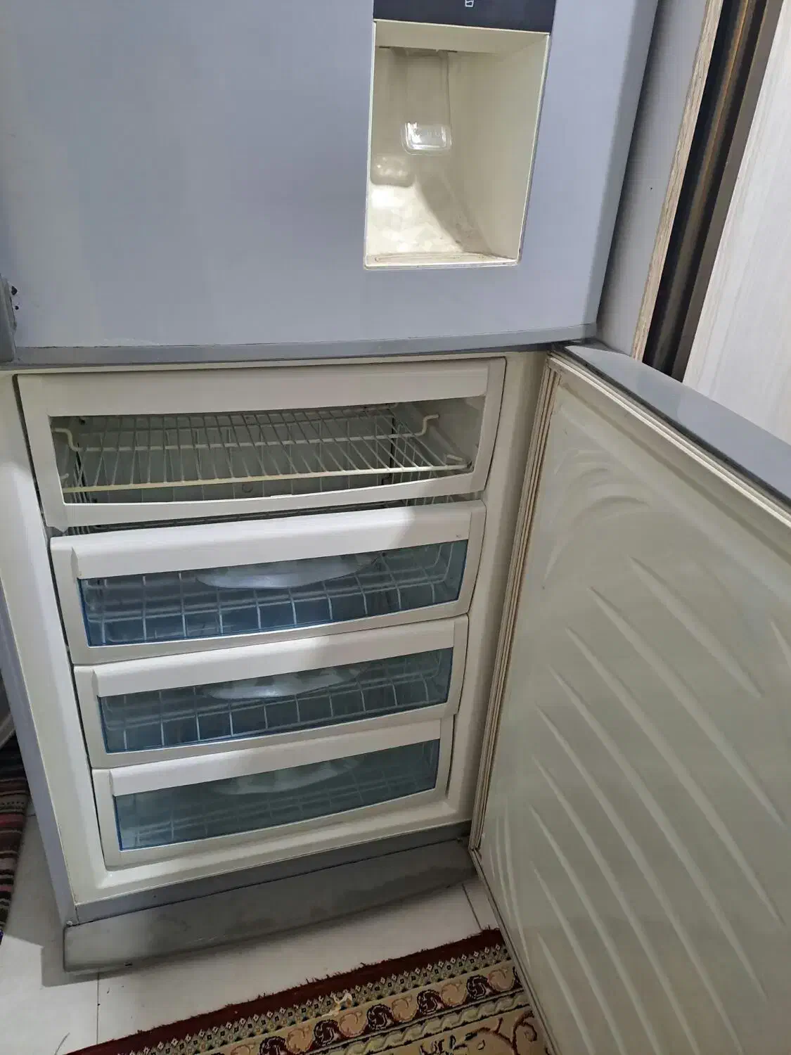 یخچال 2 در ایسا دارای مخزن آب سرد کن سالم|یخچال و فریزر|پاکدشت, شهرک انقلاب|دیوار