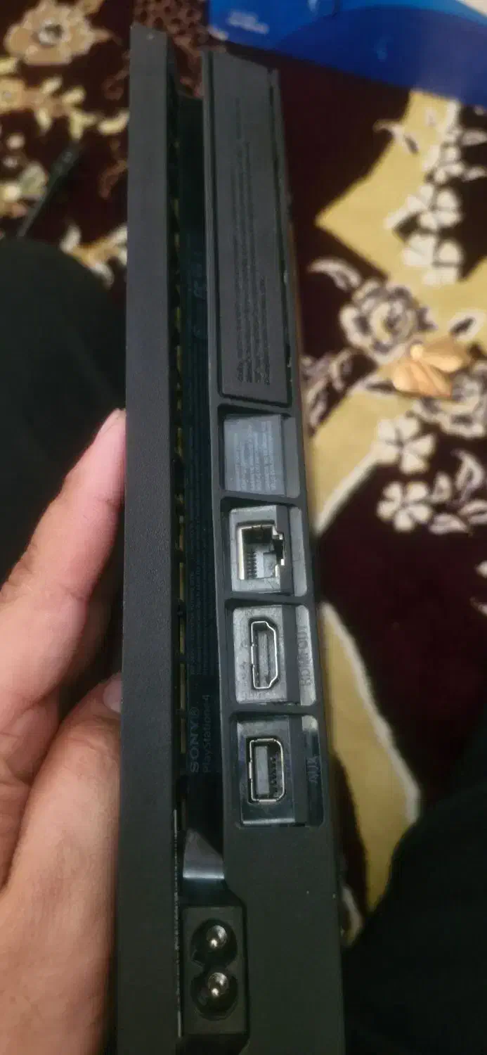 slim ps4 یه ترا تک دسته|کنسول، بازی ویدئویی و آنلاین|قزوین, |دیوار
