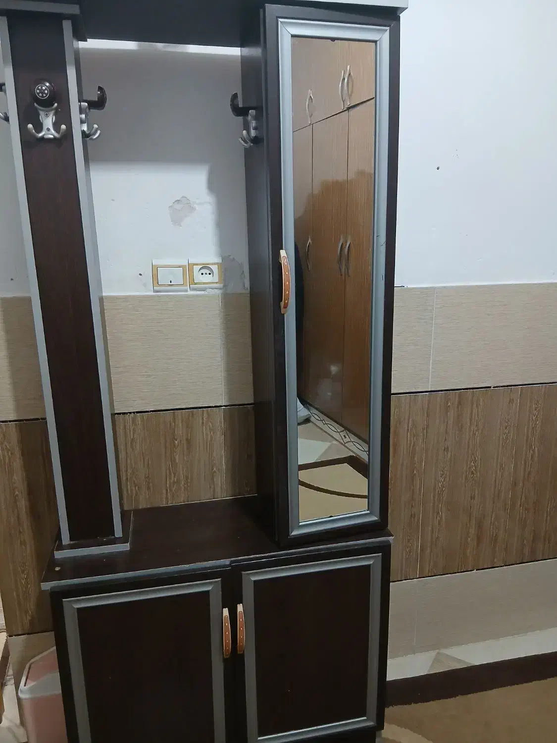 کمدجاکفشی آیینه دار|جاکفشی، کمد، دراور|سیرجان, |دیوار