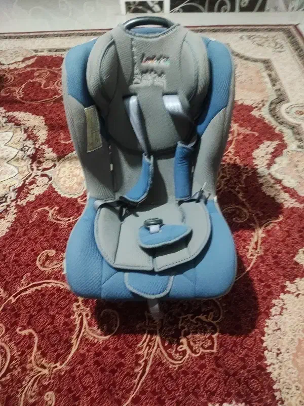 صندلی بچه|تخت و صندلی بچه|خرمشهر, |دیوار