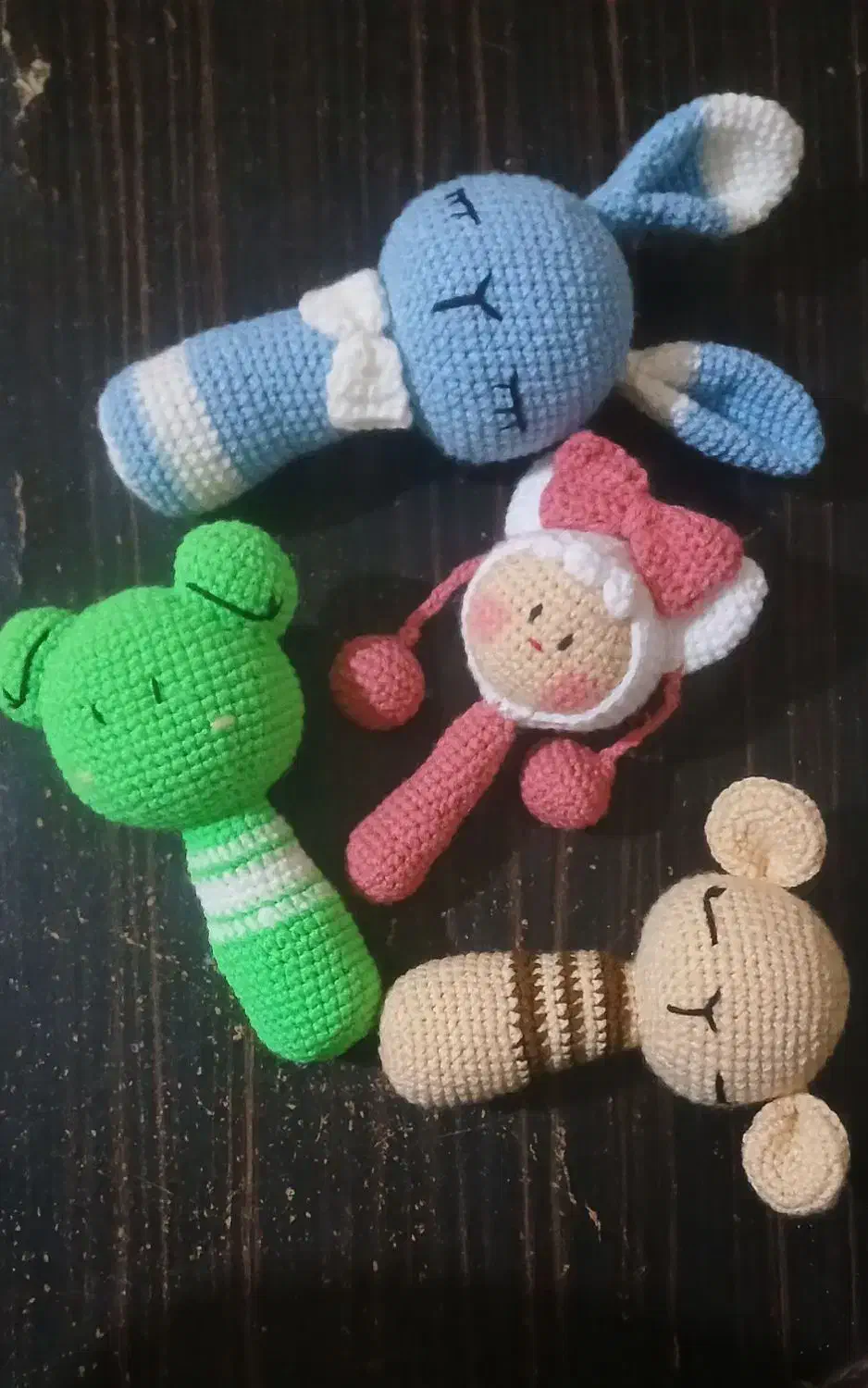 پاپوش  لباس نوزادی ست جغجغه کلاه دستکش|اسباب و اثاث بچه|زاهدان, |دیوار