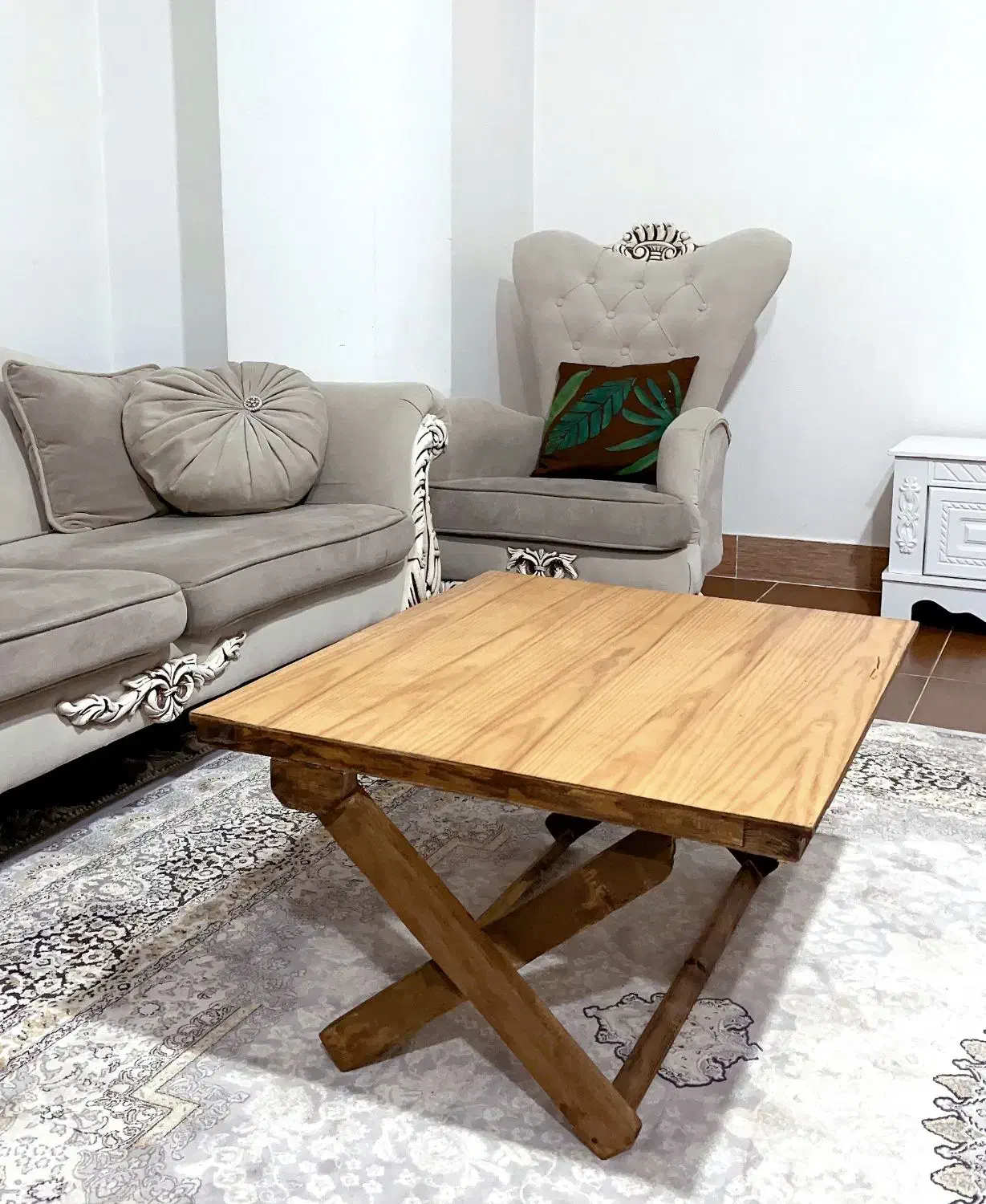 میزمزه|میز و صندلی غذاخوری|گنبد کاووس, |دیوار