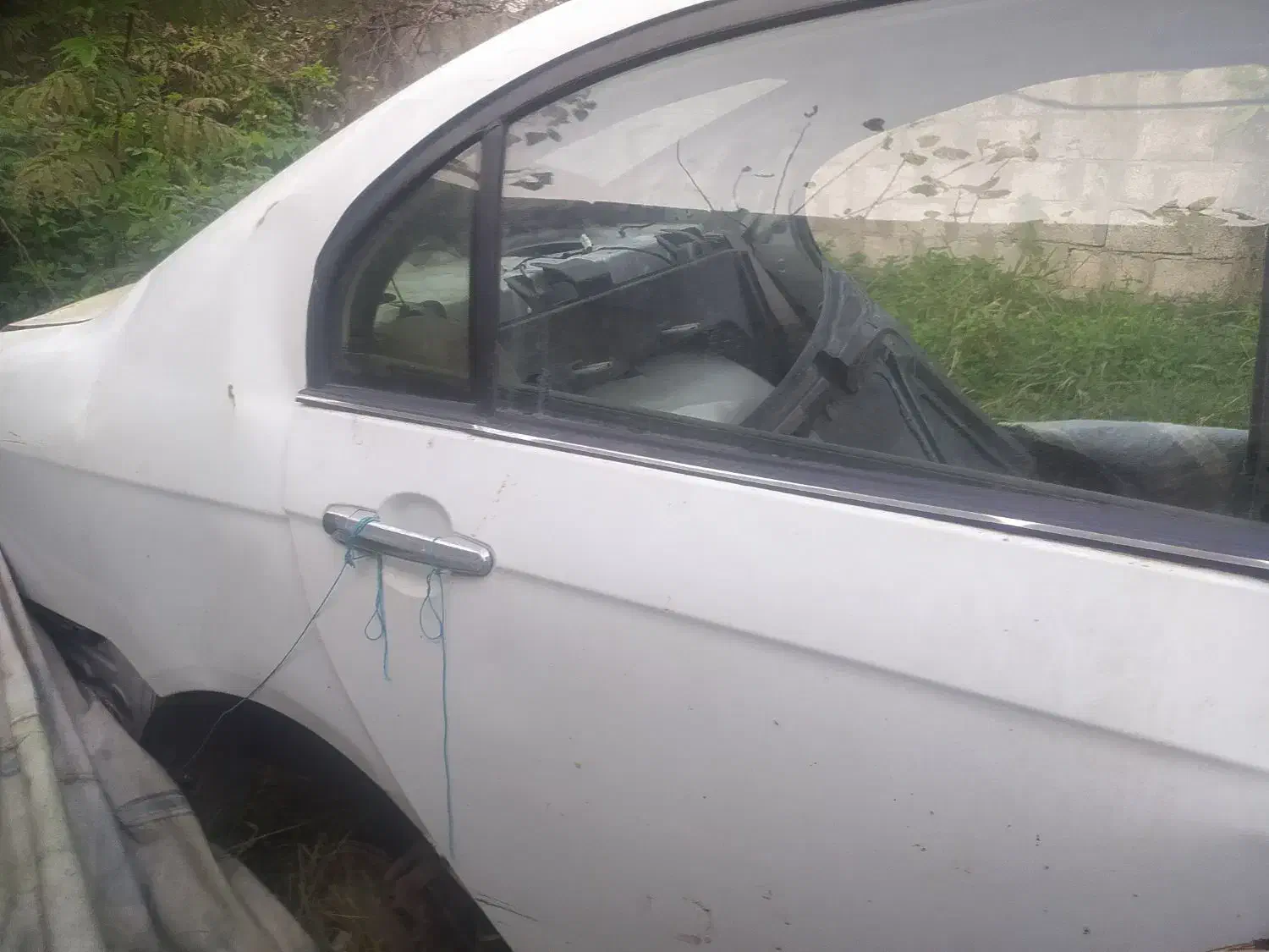 لیفان ۶۲۰موتور ۱۸۰۰تصادفی فروش فوری|خودرو سواری و وانت|رشت, پسیخان|دیوار