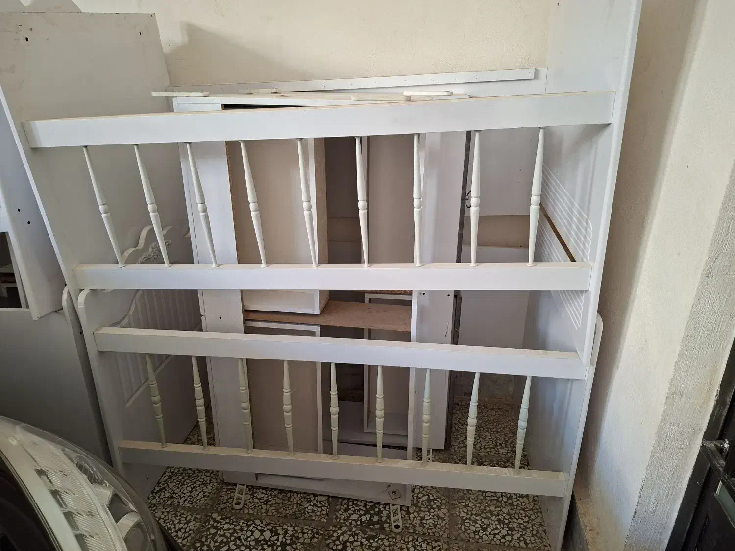 تخت نوزاد ۴ عدد|تخت و صندلی بچه|گنبد کاووس, |دیوار