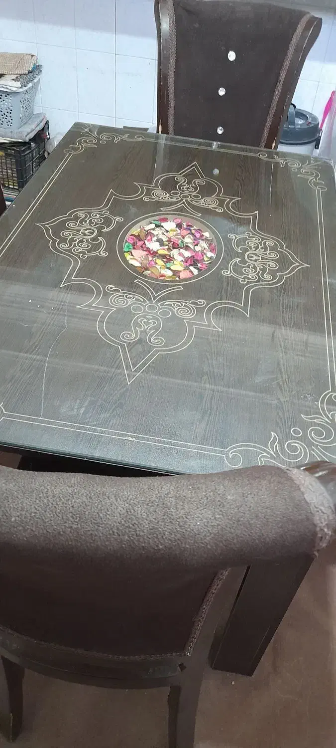 میزغذا خوری ۴نفره|میز و صندلی غذاخوری|زارچ, |دیوار