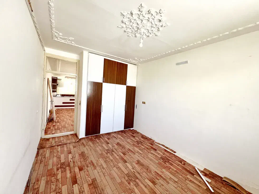 اجارهمنزلدربستشمالی ۱۳۰متربنادوخوابهلوکسشهرک|اجارهٔ خانه و ویلا|خوی, |دیوار