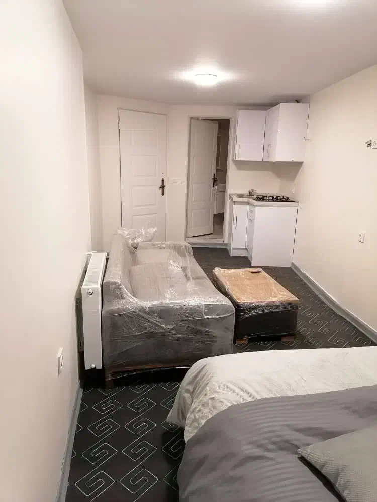 نیاوران یک خواب مبله