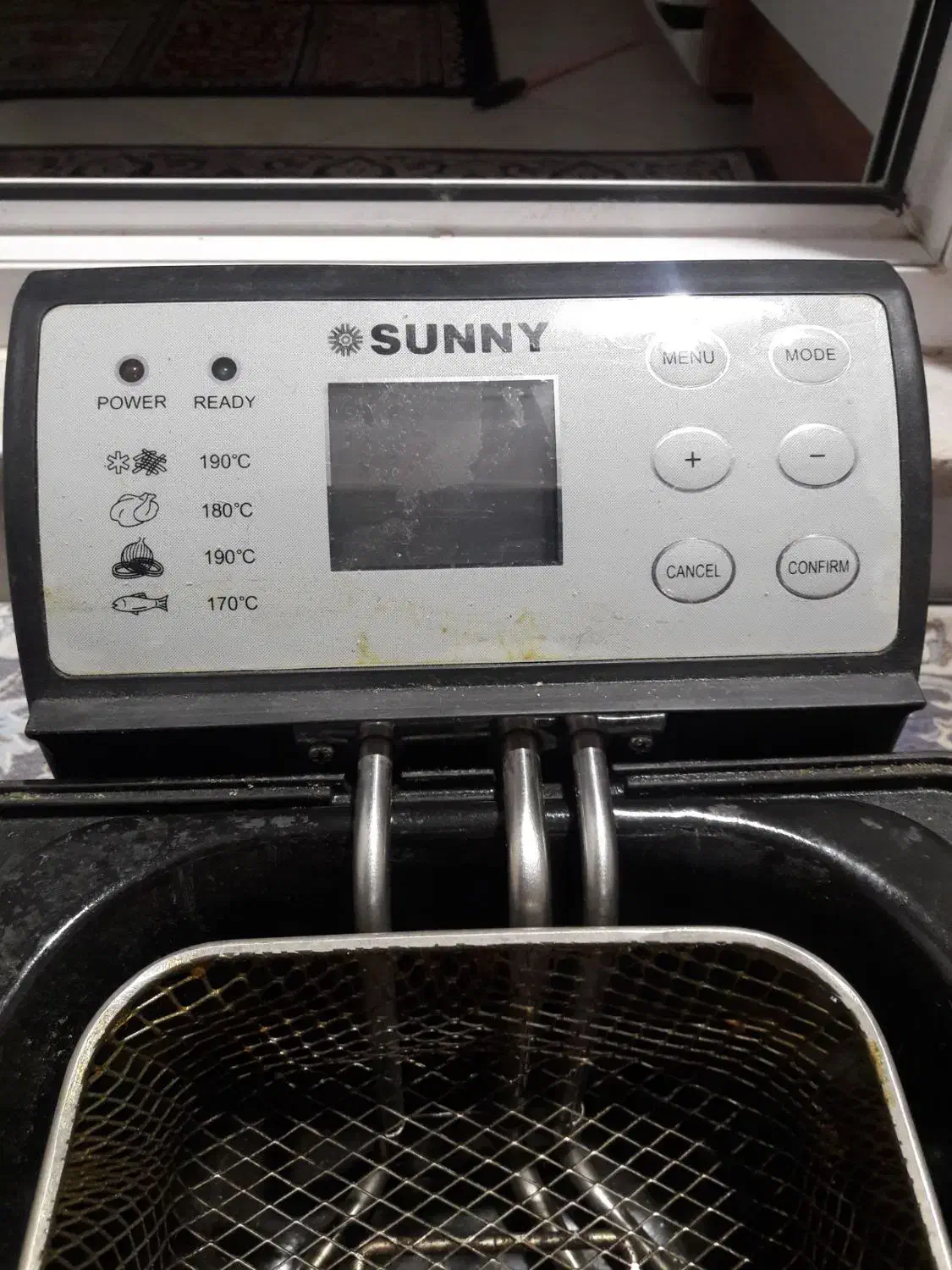 سرخ کن بزرگ تمیز و سالم|اجاق گاز و لوازم برقی پخت‌وپز|مشهد, چهارچشمه|دیوار