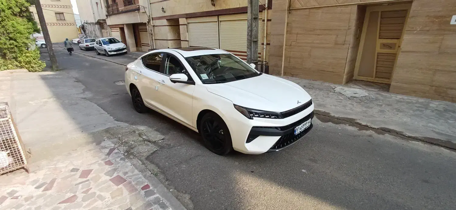 کی ام سی j7 مدل ۱۴۰۴ صفر خشک|خودرو سواری و وانت|رشت, فلسطین|دیوار