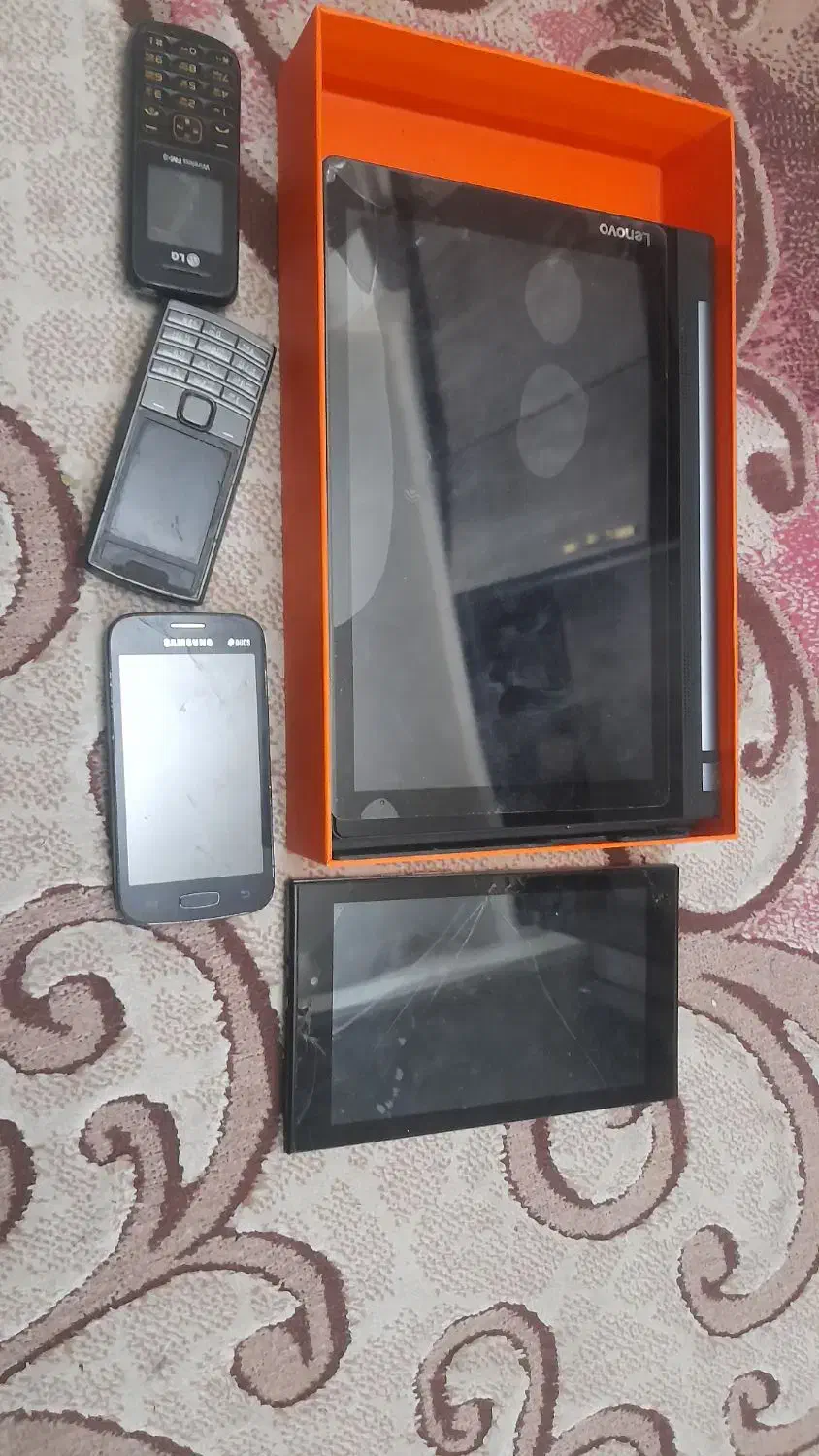 ۲ عدد تبلت|تبلت|مشکیندشت, |دیوار