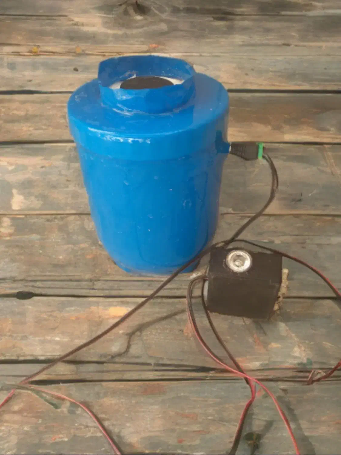 چراغ قوه آب نمکی یکساله|لامپ و چراغ|قزوین, |دیوار