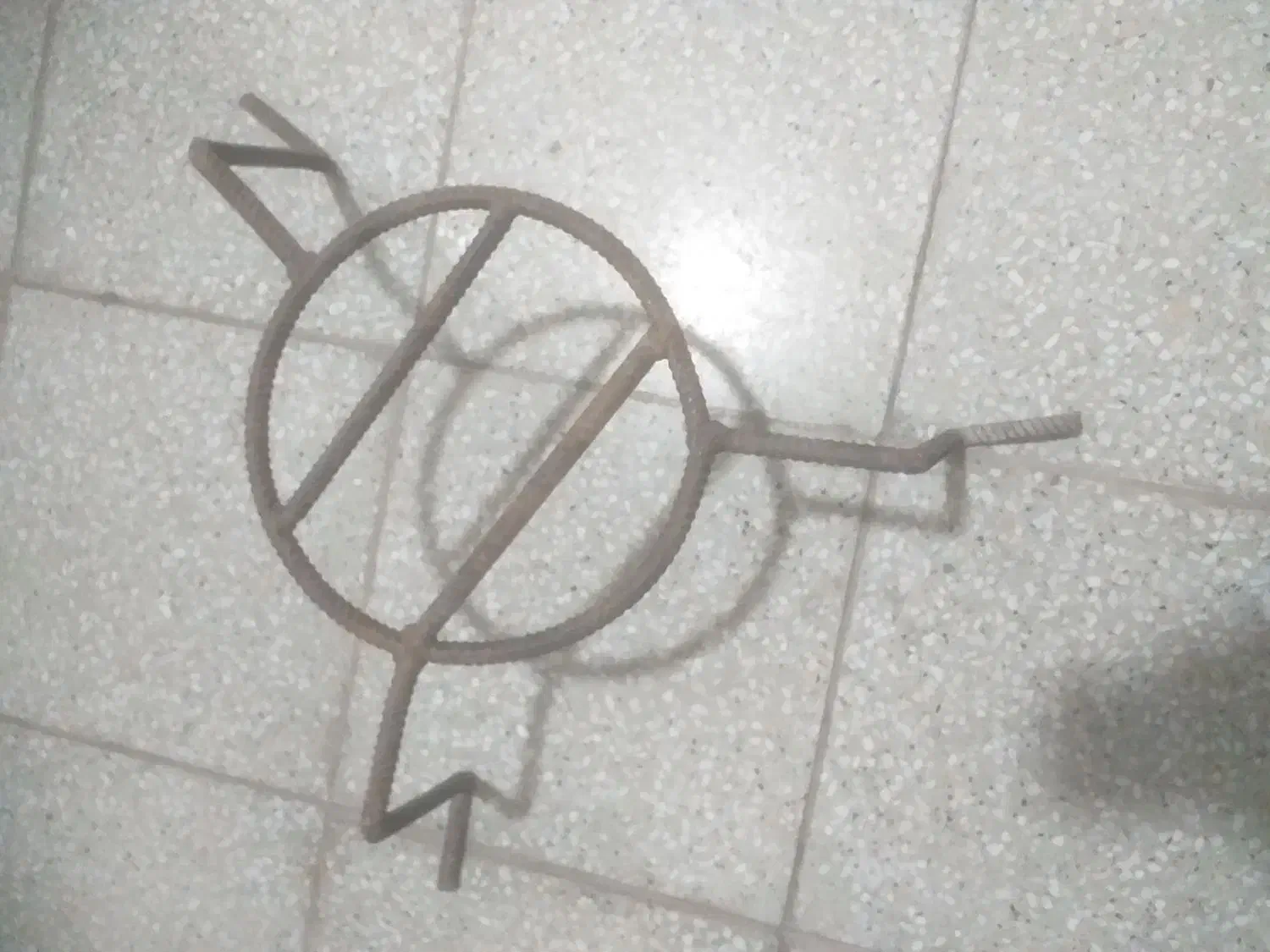 سه پایه آهنی|کوهنوردی و کمپینگ|ایلام, |دیوار