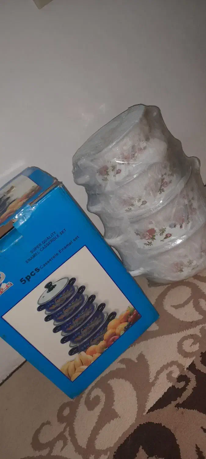 سرویس قابلمه لعابی نو|ظروف پخت‌وپز|رودسر, |دیوار