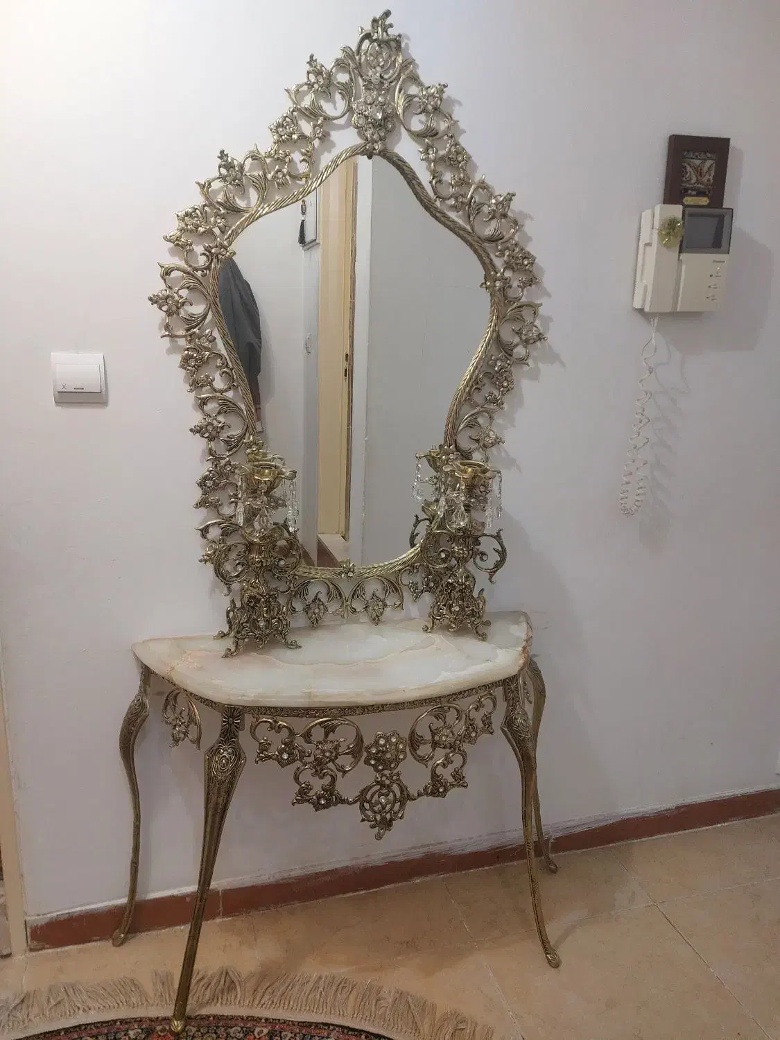 آیینه و شمعدان برنز اصل|بوفه، ویترین، کنسول|همدان, |دیوار