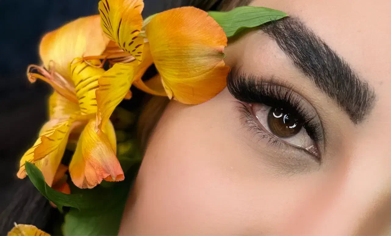 تمامی خدمات اکستنشن مژه فقط و فقط از طریق دیوار۷۰۰|خدمات آرایشگری و زیبایی|شهرکرد, |دیوار