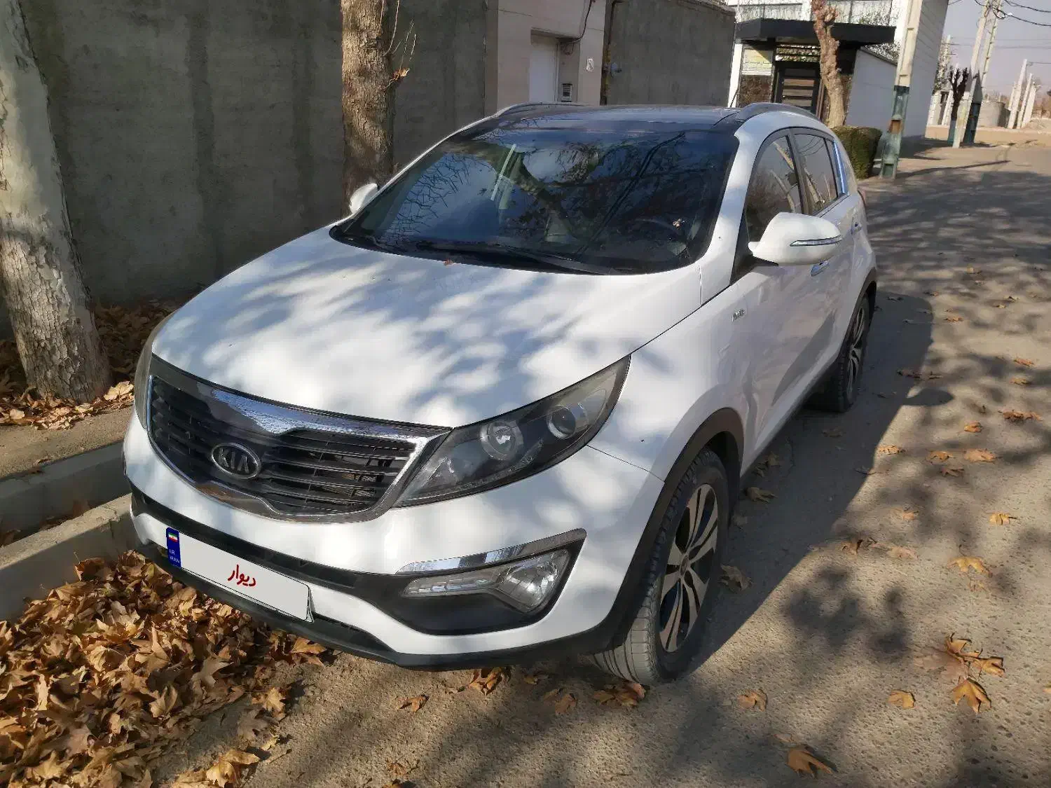 اسپرتیج ۲۰۱۲ فول بی رنگ|خودرو سواری و وانت|قزوین, |دیوار