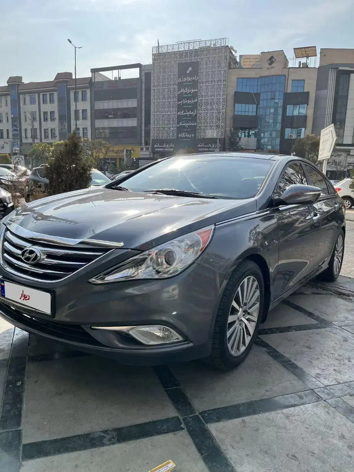 سوناتا yf 2013 بسیار مرتب|خودرو سواری و وانت|تهران, تهرانسر شرقی|دیوار