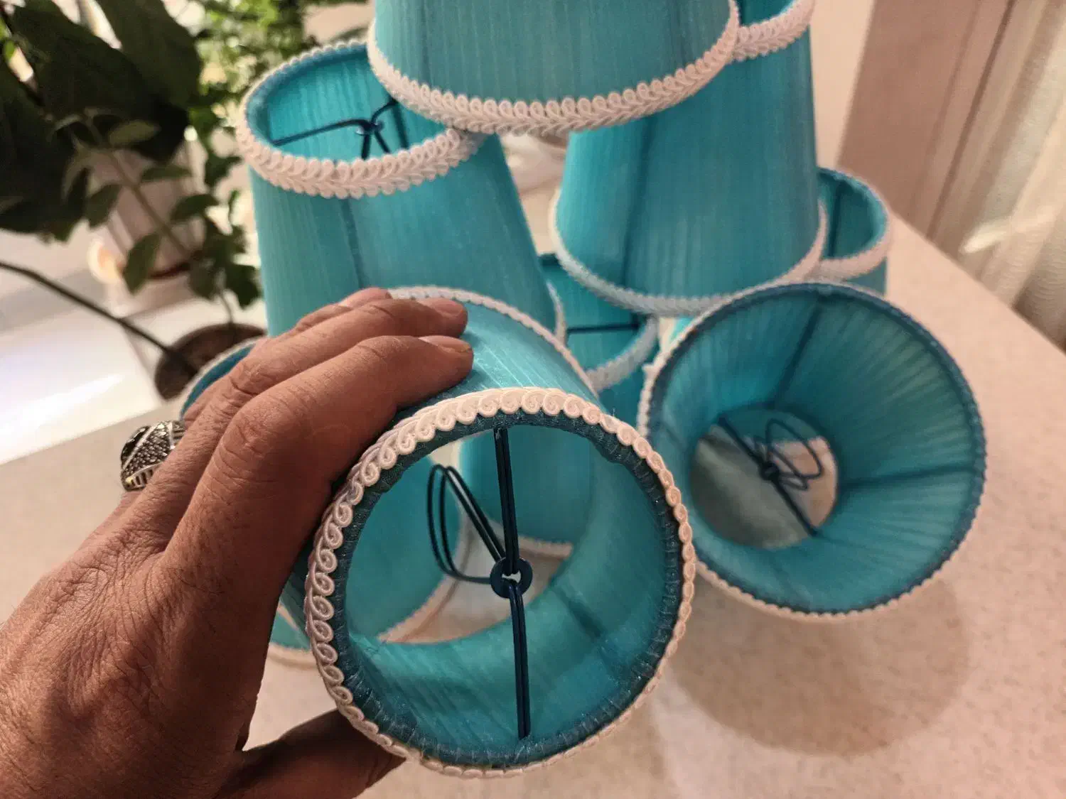 شید لوستر پارچه ای با دور دوزی مغزی|لوستر و چراغ آویز|تهران, قنات‌کوثر|دیوار