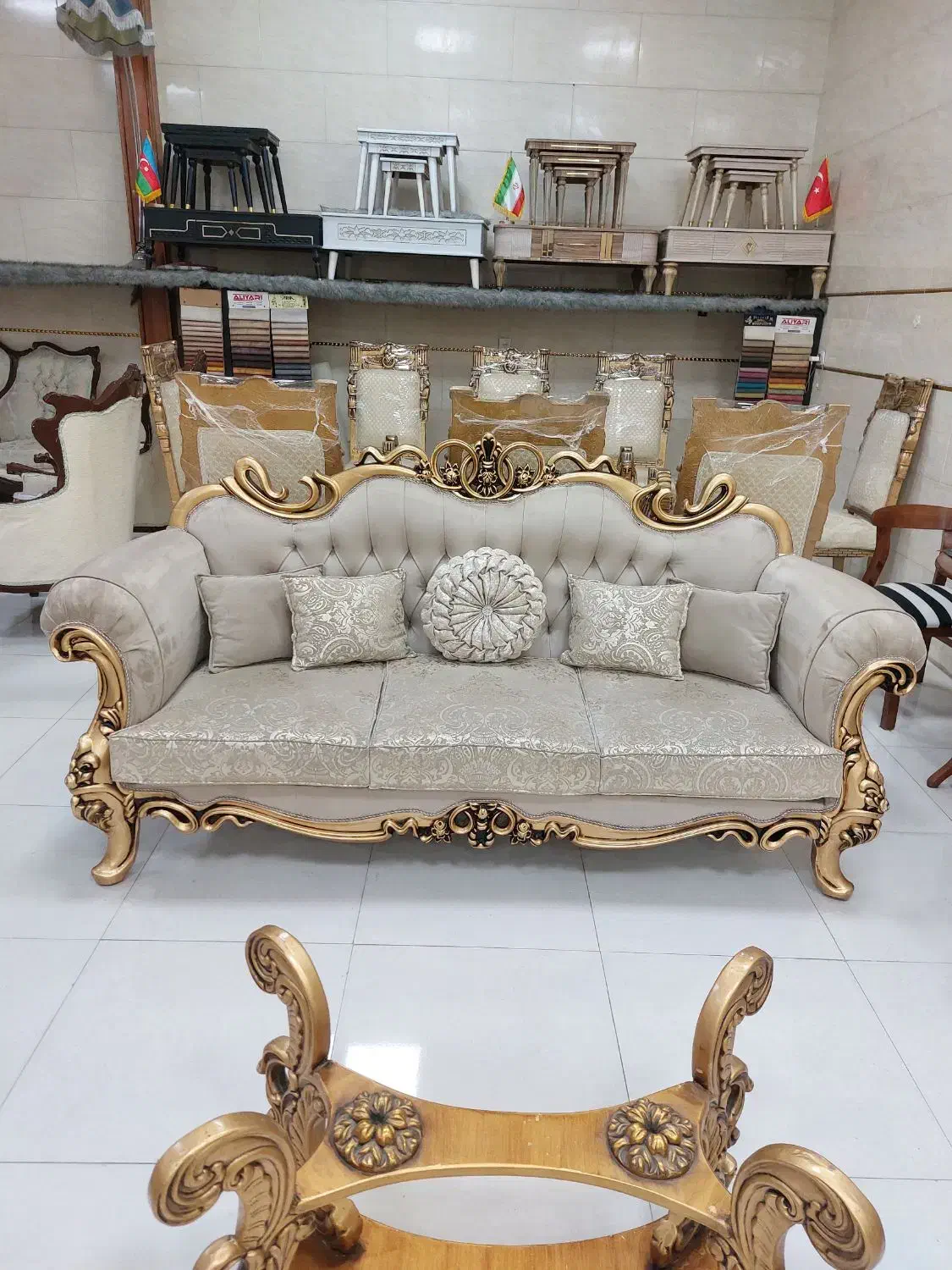 مبل استیل کلاسیک۷نفره مدل افسون چوب راش درحدنونو|مبلمان خانگی و میز عسلی|رشت, آزادگان|دیوار