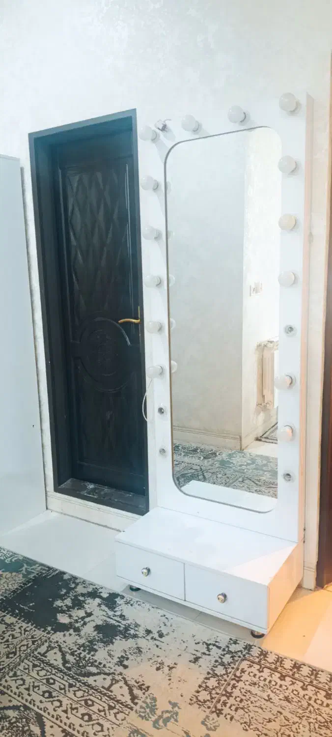 آینه قدی|آینه|سیرجان, |دیوار