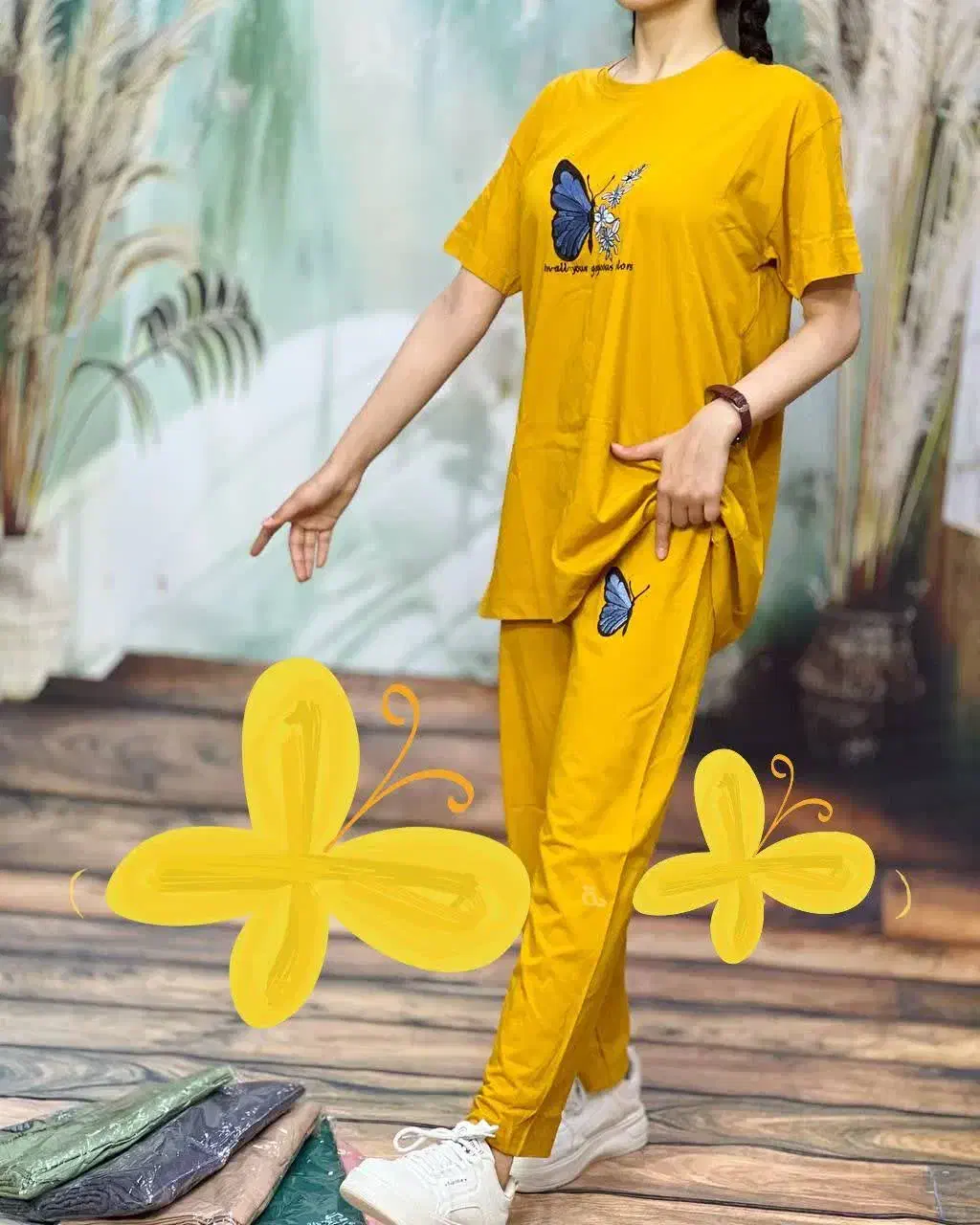 ست تیشرت و شلوار گلدوزی پروانه|لباس|فردوس (خراسان), |دیوار