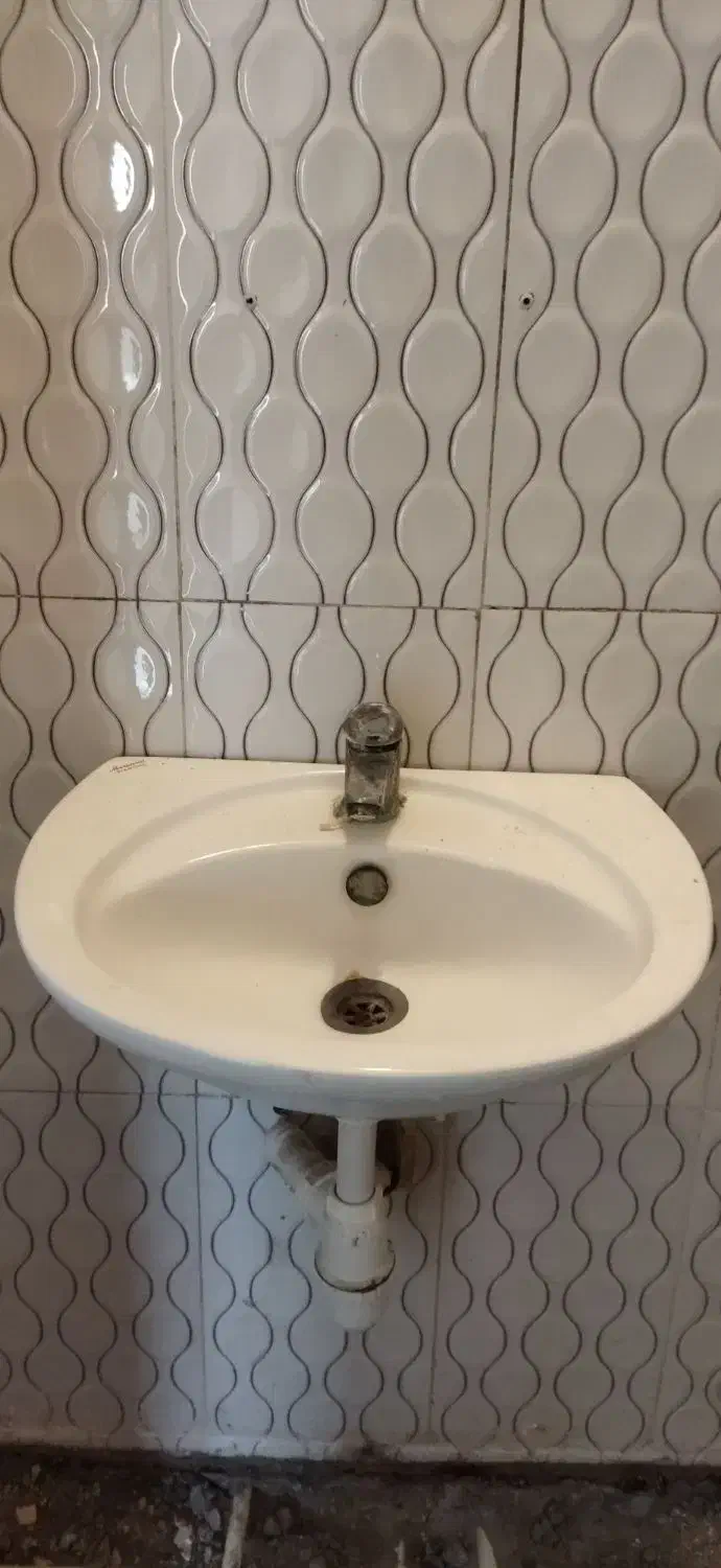 روشویی با شیر مخلوط وشیلنگ آب سرد وگرم|لوازم سرویس بهداشتی|بندرعباس, |دیوار