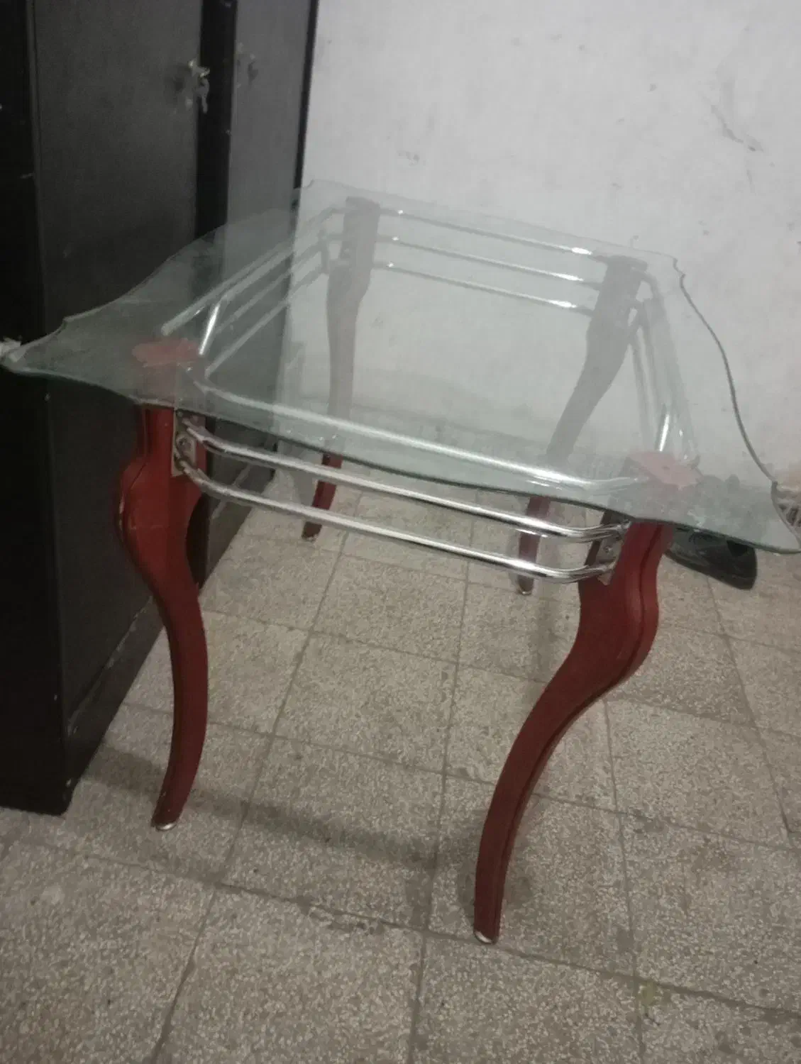 میز نهارخوری 4نفره صندلی نداره|میز و صندلی غذاخوری|مشهد, کوی دروی|دیوار