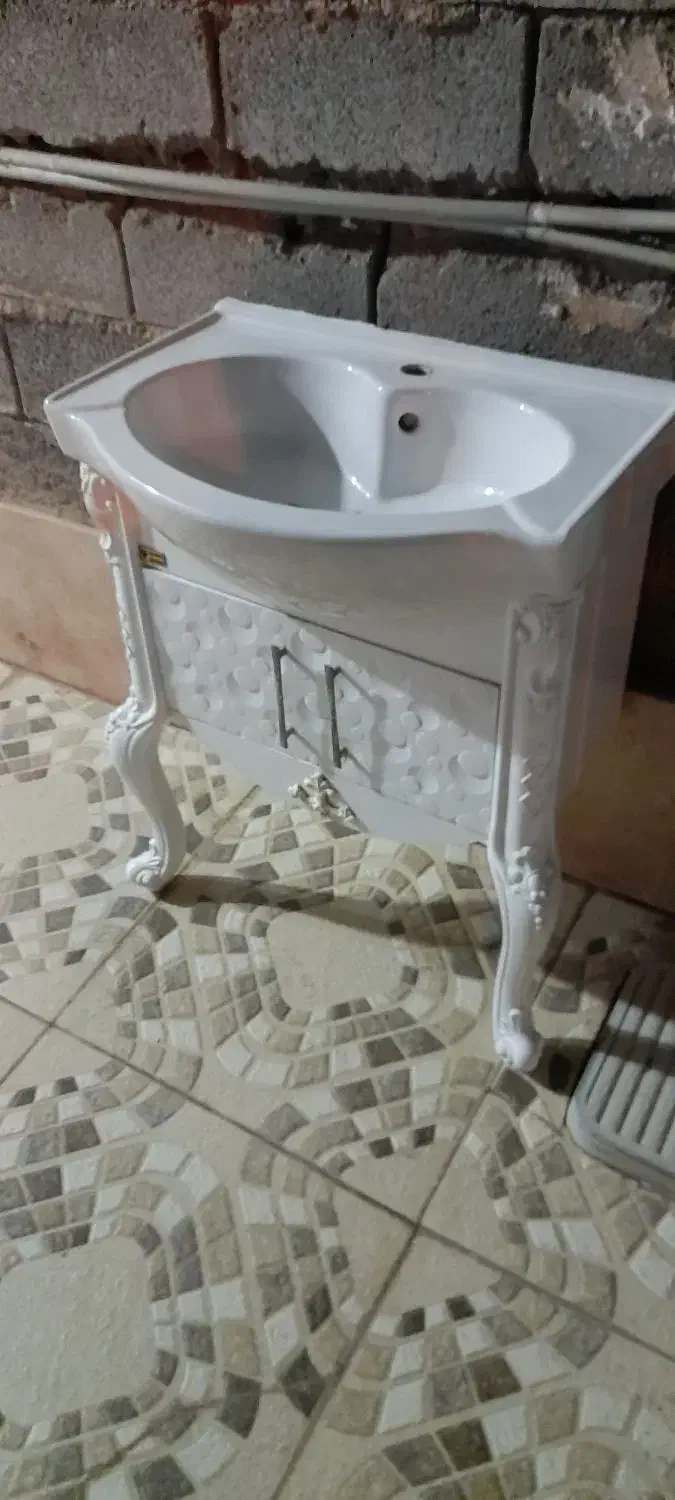 روشوی کابینتی سالم|لوازم سرویس بهداشتی|سنندج, |دیوار