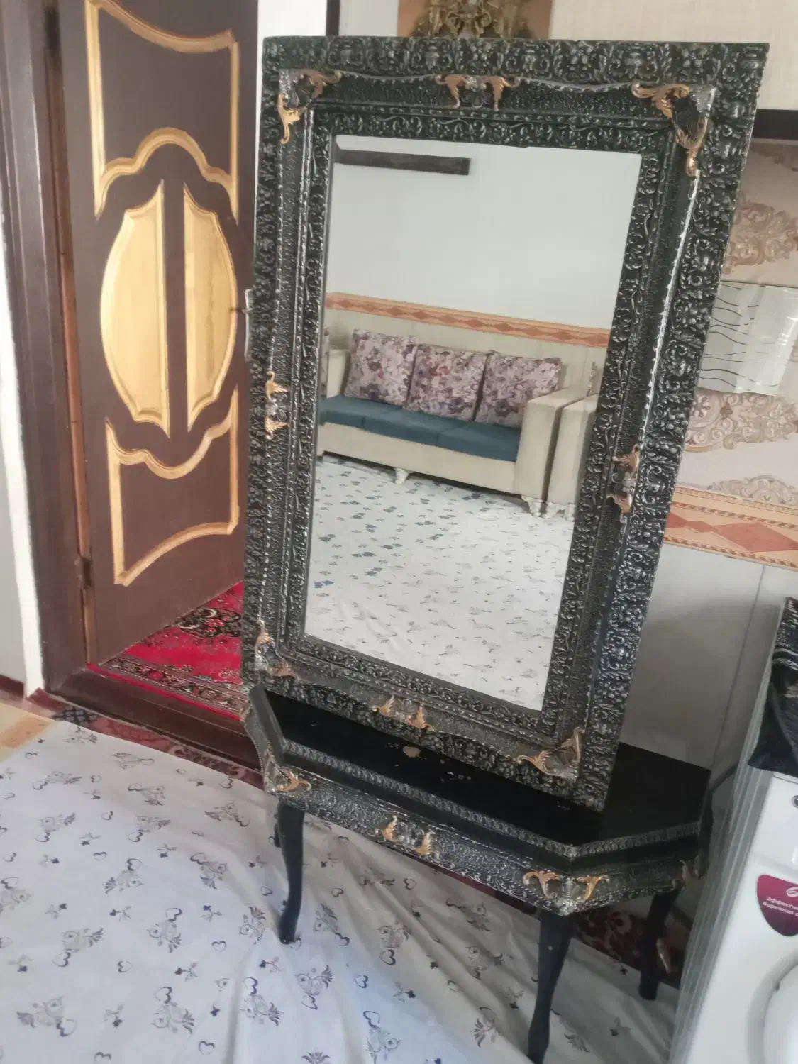 اینه بزرگ|آینه|رباطکریم, الارد|دیوار
