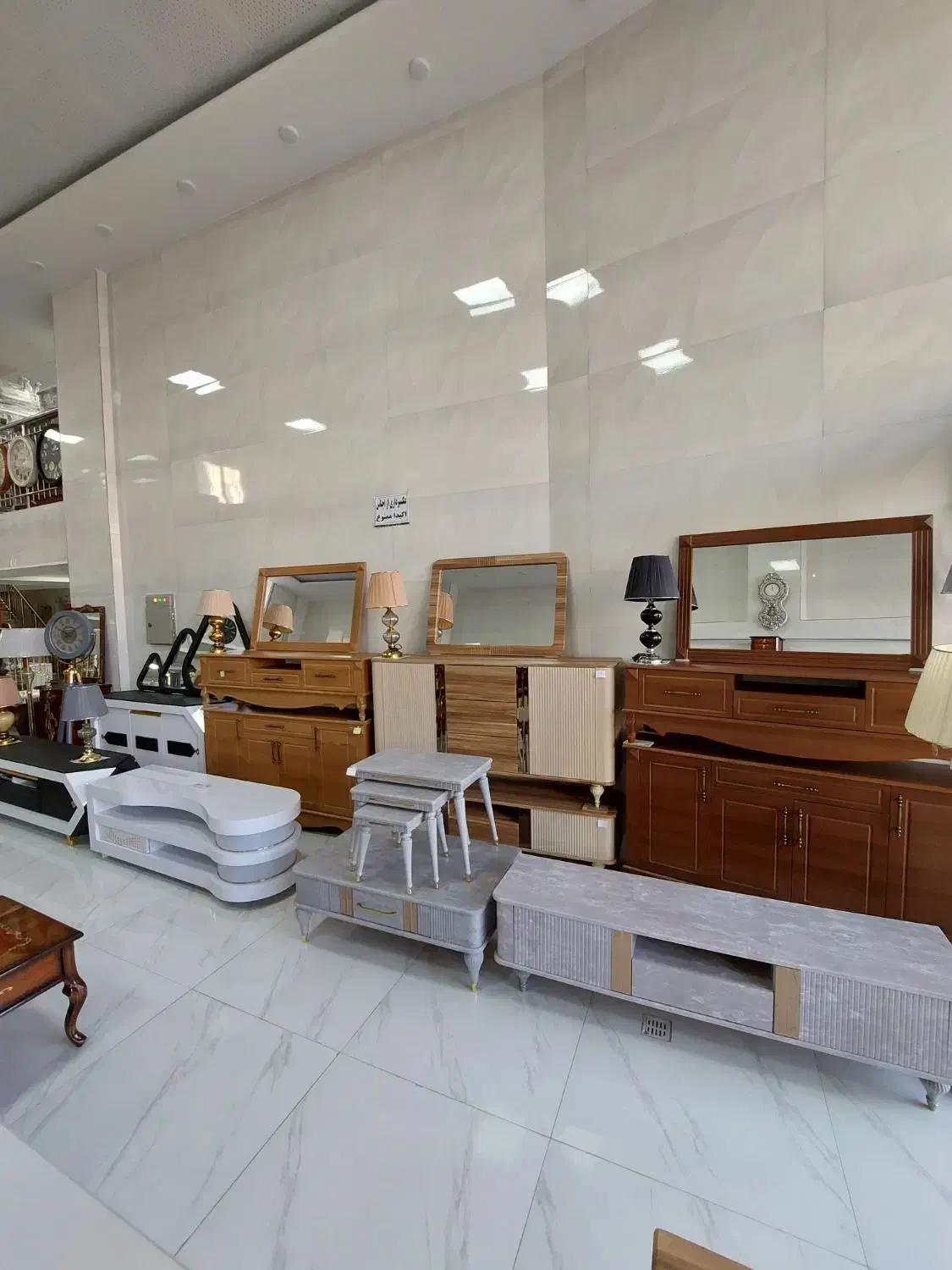 آینه‌کنسول.میزتلویزیون.جاکفشی(سه بعدی پایه چوبی)|بوفه، ویترین، کنسول|ارومیه, |دیوار