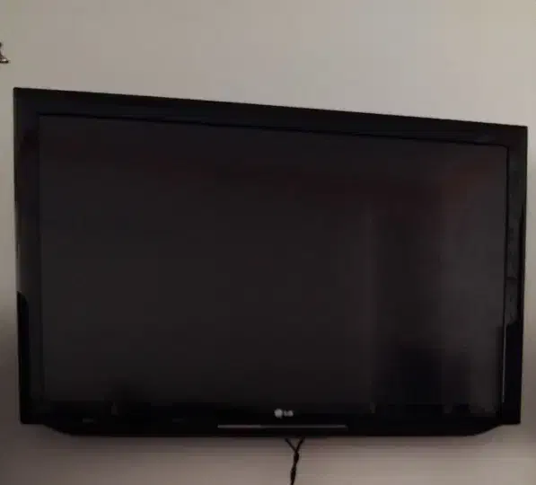 تلوزیون ال سی دی ۴۳ اینچ|تلویزیون و پروژکتور|شریفآباد, |دیوار