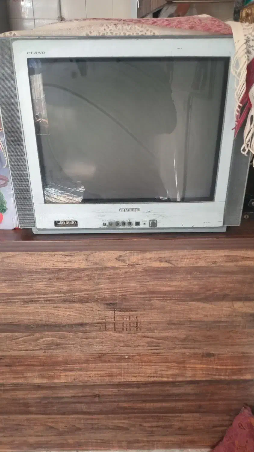 خرید وفروش تلویزیون کوچیک وبزرگ شیشه تلویزیون|تلویزیون و پروژکتور|کرمان, |دیوار