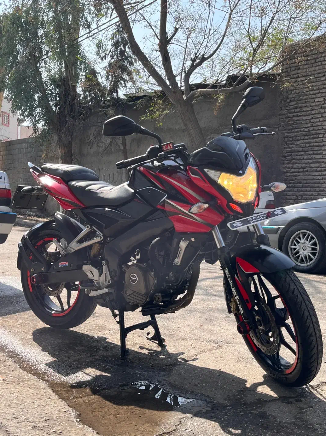 موتور ns200مدل94 به شرط کارشناسی|موتورسیکلت|گنبد کاووس, |دیوار