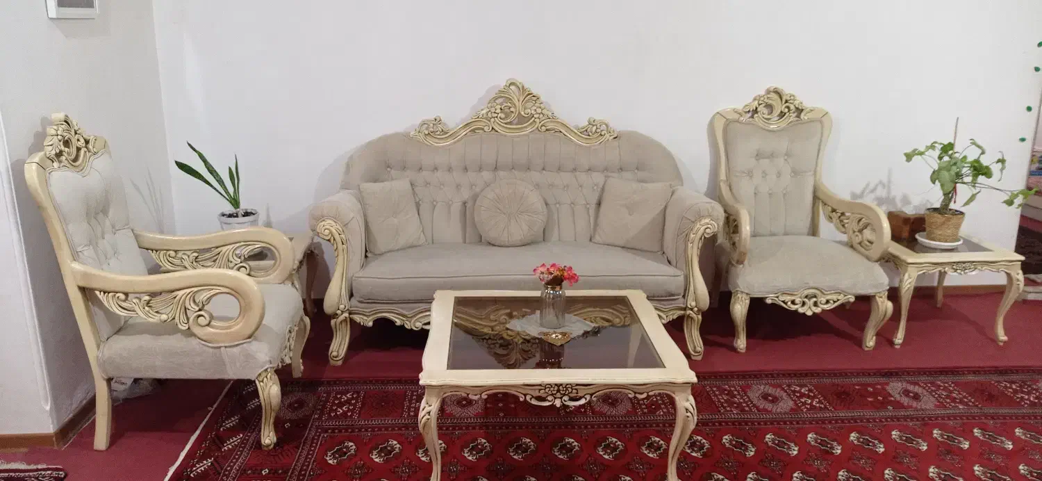 مبل کلاسیک 7 نفره|مبلمان خانگی و میز عسلی|گنبد کاووس, |دیوار