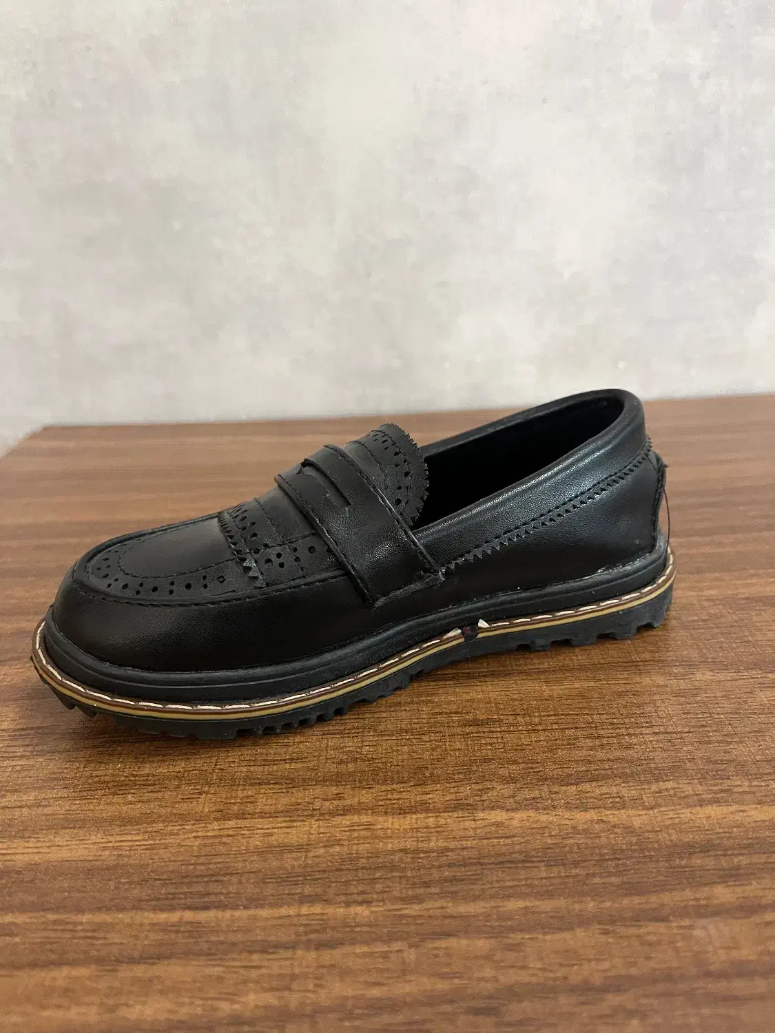 کفش بچگانه سایز ۲۵|کفش و لباس بچه|تهران, بازار|دیوار